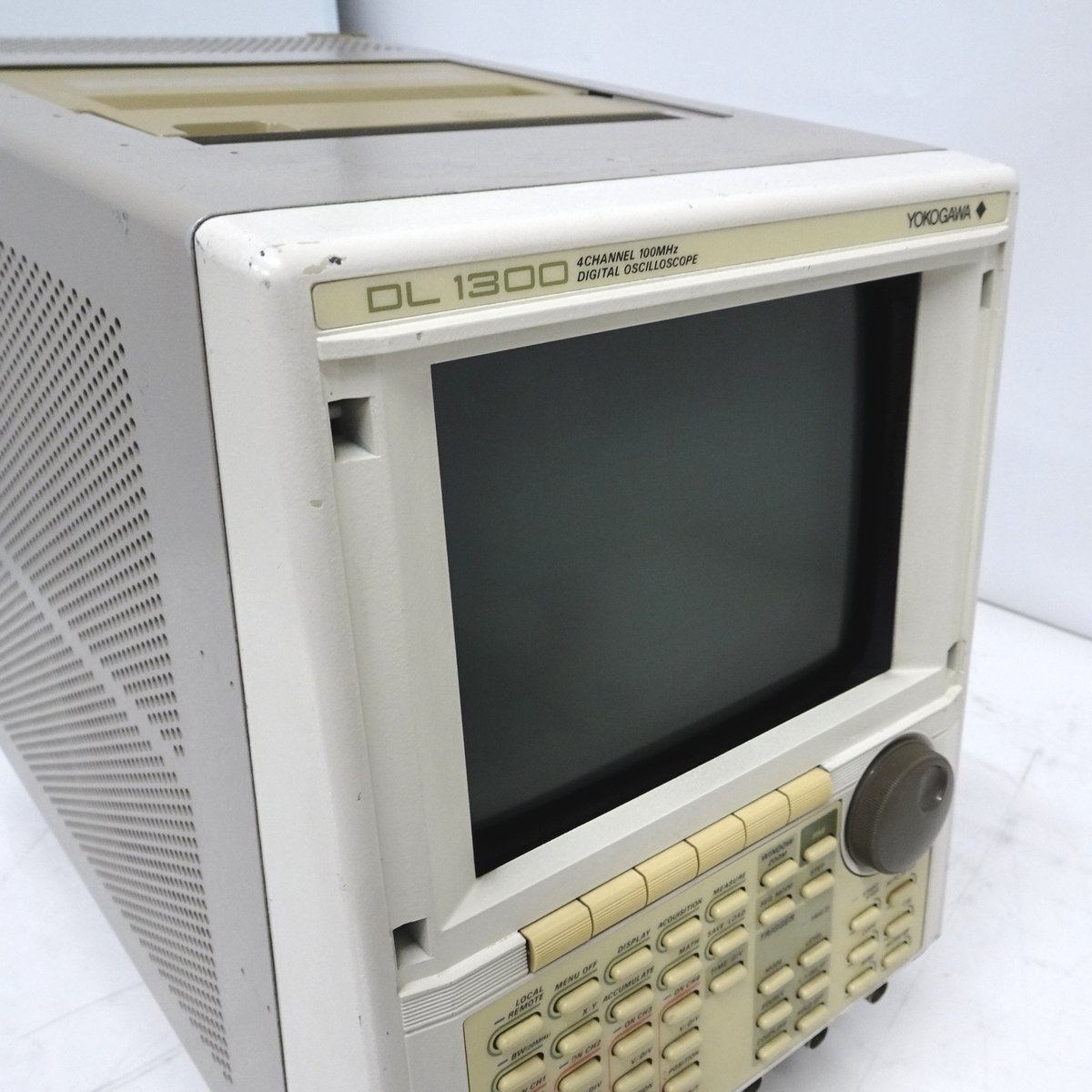 YOKOGAWA 横河 DL1300 4ch/100MHz デジタルオシロスコープ 【中古/動作しますが未校正・現状品】#395515の画像4