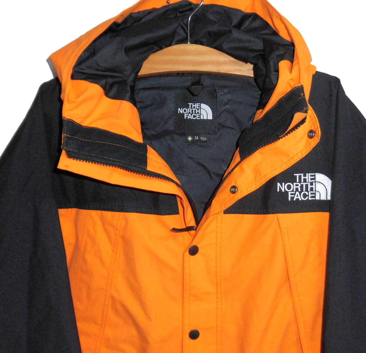 ◆定価3.5万 THE NORTH FACE ノースフェイス MOUNTAIN LIGHT JACKET GORE-TEX ゴアテックス マウンテンライトジャケット Mサイズ NP11834_画像3