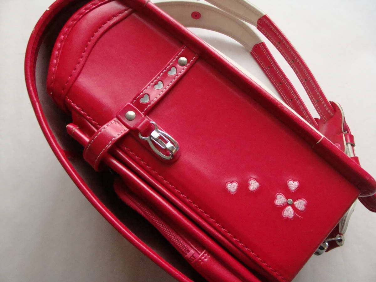 中古ランドセル（赤色）美品　簡易クリーニング済み　ハートモチーフ　日本製　セイバン　大きなダメージなし_画像9