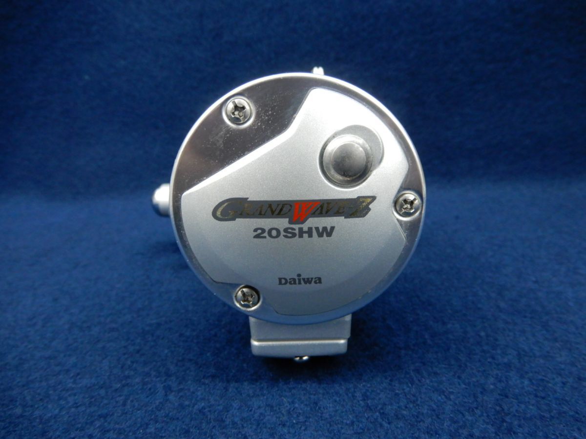 ★釣道具02 リール Daiwa GRANDWAVE-Z 20SHW 5BALL PE4号-300m★ダイワ/消費税0円_画像6