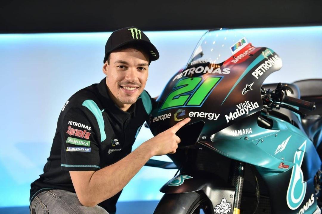 【PETRONAS YAMAHA】 motogp トラックトップ ジャケット M （検：20 クアルタラロ 46 ロッシ ペトロナス）_画像9