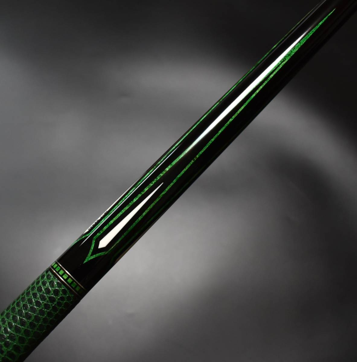 即決◇Coker Custom Cues/コーカ― 5剣10山リザード本革2シャフト 即決◇Coker Custom Cues/コーカ― 5剣10山リザード本革2シャフト