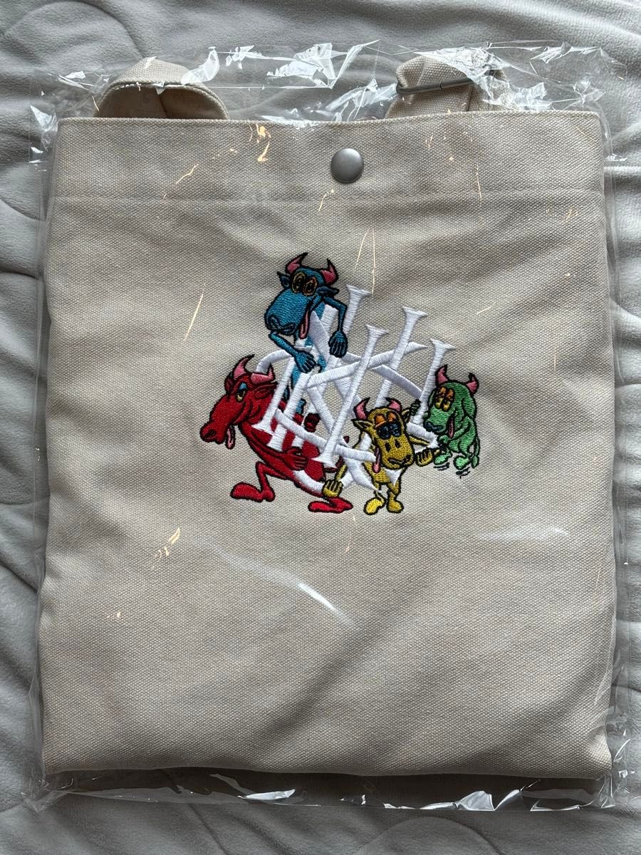 King Gnu オフィシャル・グッズ通販/商品詳細 GNU FRIENDS BAG King Gnu オフィシャル・グッズ通販/商品詳細 GNU FRIENDS BAG