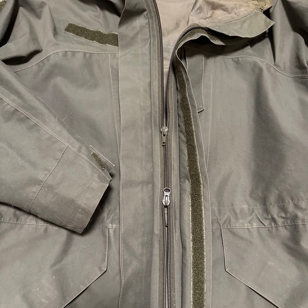 オーストリア軍 アルパイン GORE-TEX フィールドパーカ メンズ オーストリア軍 アルパイン GORE-TEX フィールドパーカ メンズ