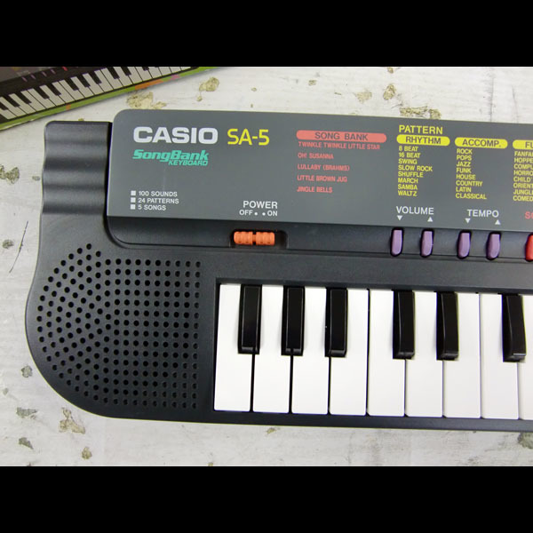  Sapporo *CASIO/ Casio *SA-5*SONG BANK KEYBOARD* Mini keyboard *32 key 