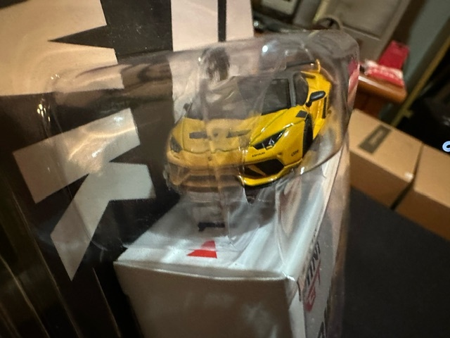 1/64 MINI GT 130　LB WORKS ランボルギーニー ウラカン GT-Giallo Auge_画像5