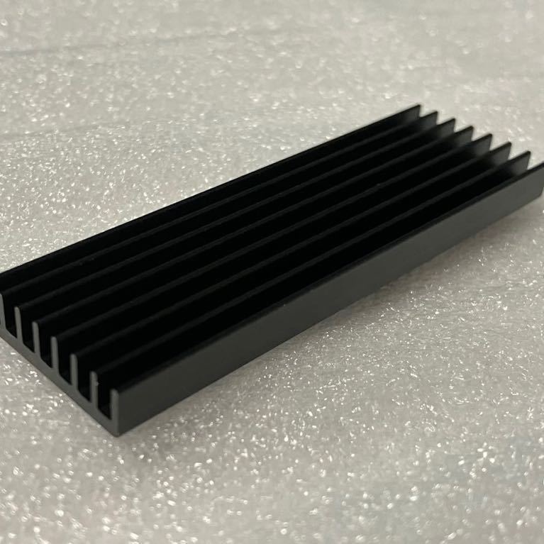 M.2 2280 SSD ヒートシンク アルミ製 ブラック 厚さ6mm 22x70mm 複数在庫あり 他の商品とまとめ可能 放熱板 冷却パーツ_画像2