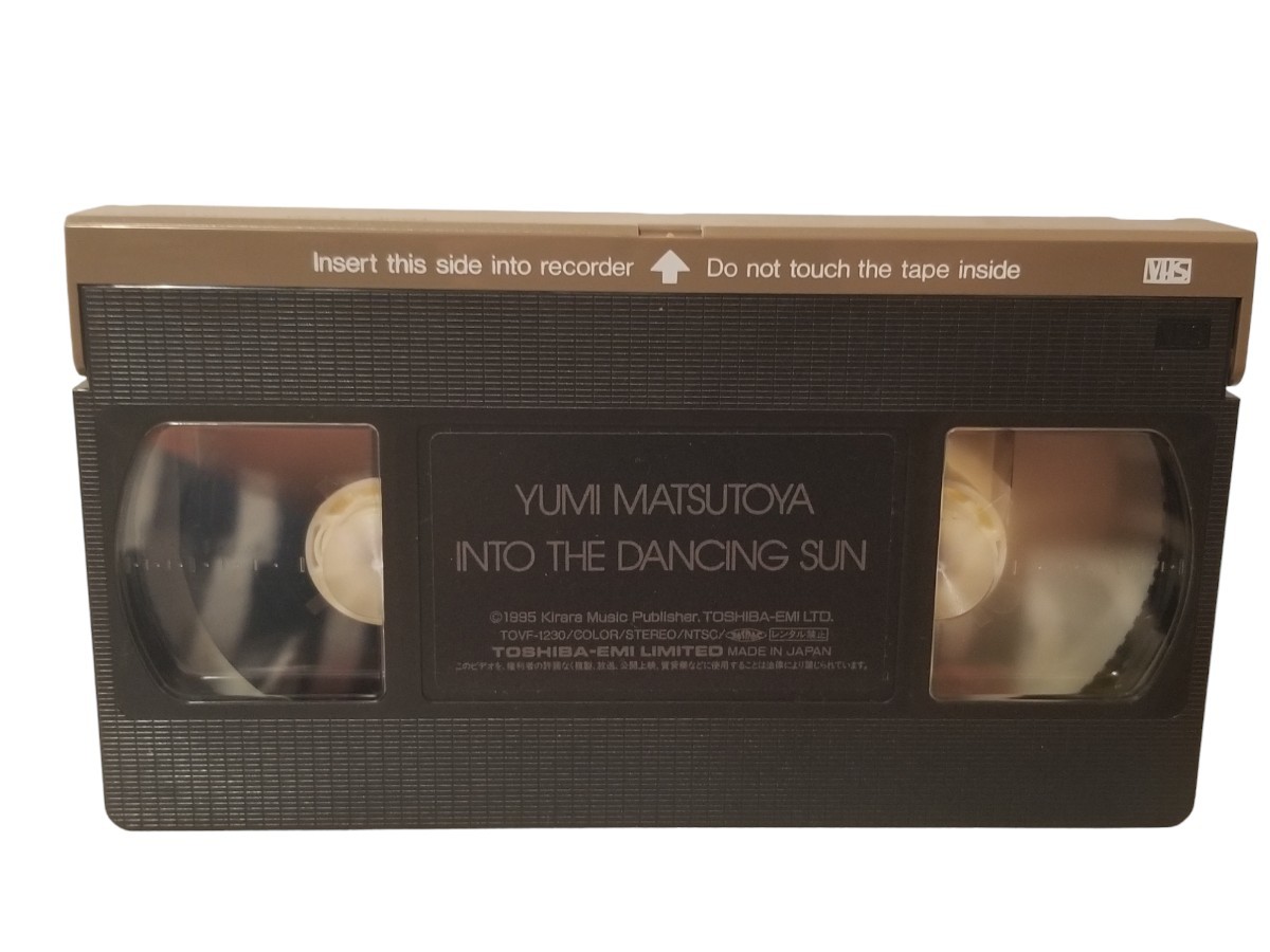 ★松任谷由実 ユーミン INTO THE DANCING SUN VHS 中古品 syedv040751_画像4