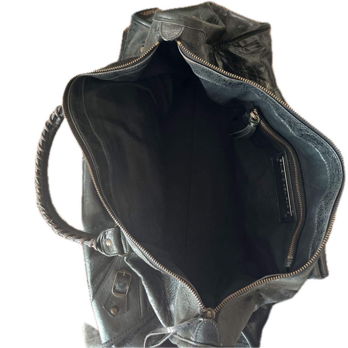 BALENCIAGA エディターズバッグ レザー ブラック|Yahoo!フリマ BALENCIAGA エディターズバッグ レザー ブラック|Yahoo!フリマ