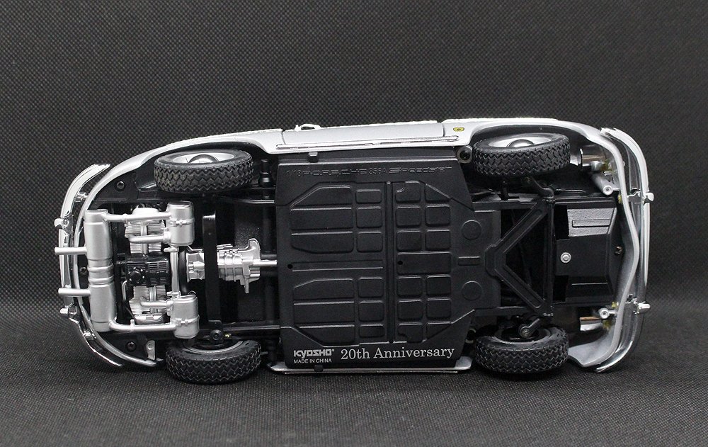 京商 KYOSHO 1/18 ポルシェ 356A スピードスター シルバー 20周年記念特別モデル ダイキャスト ミニカー 2030306の画像8