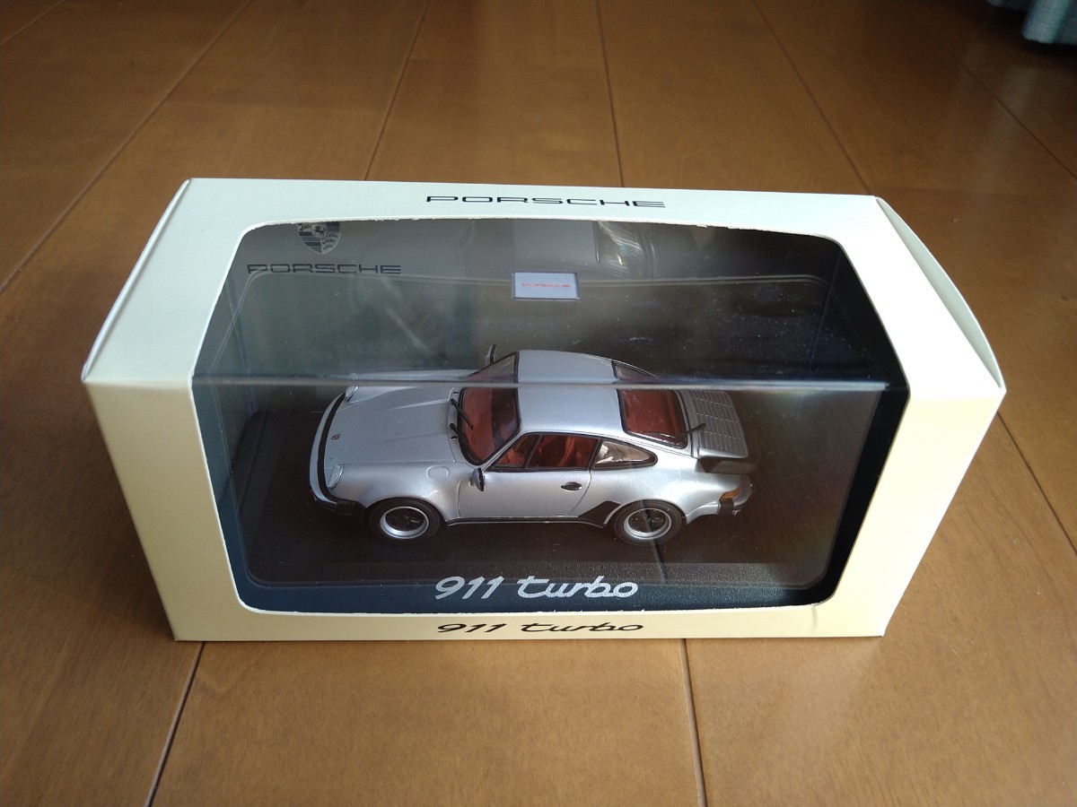 ミニチャンプス製 ディーラー特注 PORCHE ポルシェ 911 930 Turbo シルバー Silver 1/43