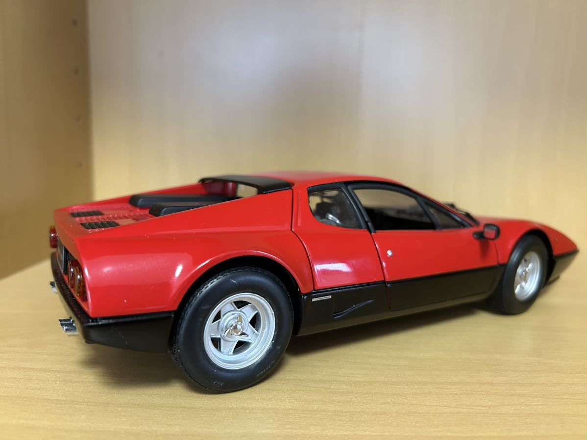 京商 1/18 FERRARI 512BB 赤黒 フェラーリ KYOSHO 本体のみ_画像5