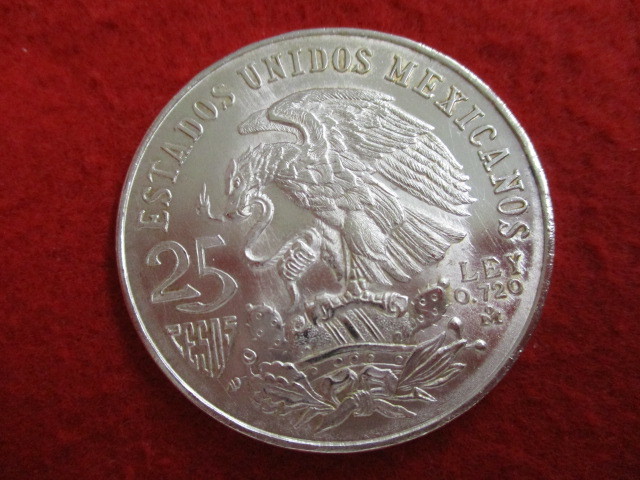 M【8406】★1968年 メキシコオリンピック記念 25ペソ銀貨 ★記念銀貨 シルバー_画像3