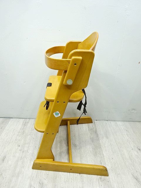 ④Combi combination facility high chair HC22 child care . out meal facility child chair high chair wooden chair 