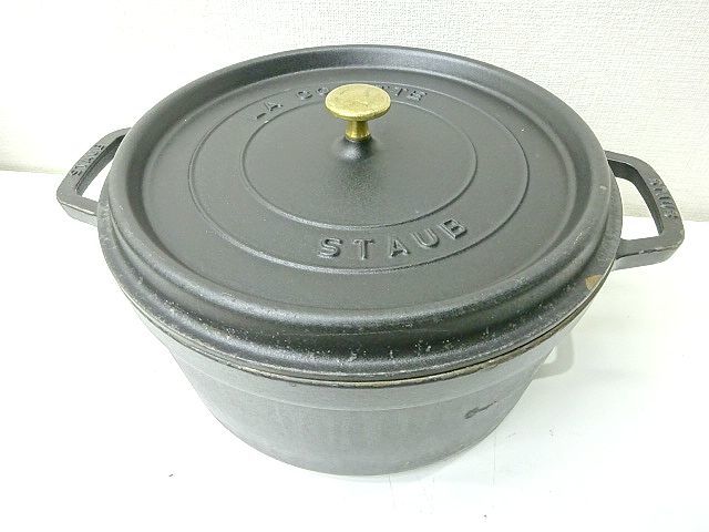 ②staub ストウブ ピコ ココット ラウンド 丸 ブラック 30cm 両手 鋳鉄 ホーロー La Cocotte ダッチオーブン 無水調理 無水鍋
