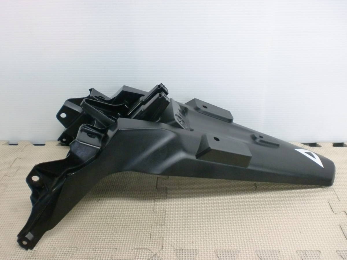 *PCX125 JF81 оригинальный заднее крыло * б/у товар MCG BE2055