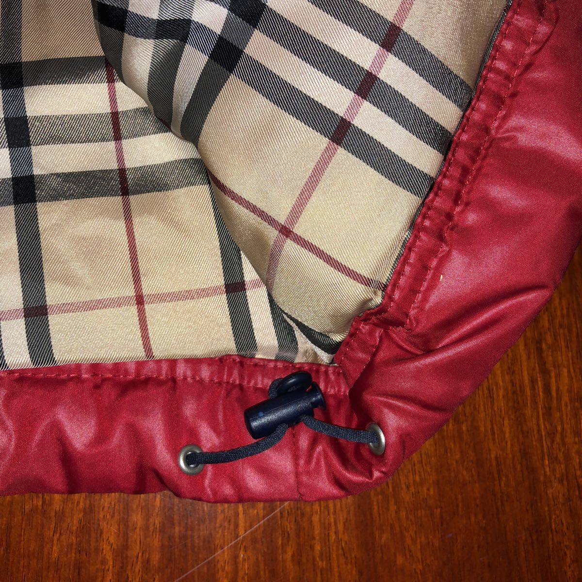 Burberry 中綿 アウター エンジ色