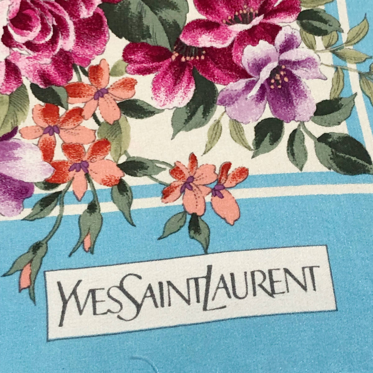 Yves Saint Laurent イヴサンローラン 大判 スカーフ ショール 花柄 水色 アイボリー ST2_画像2