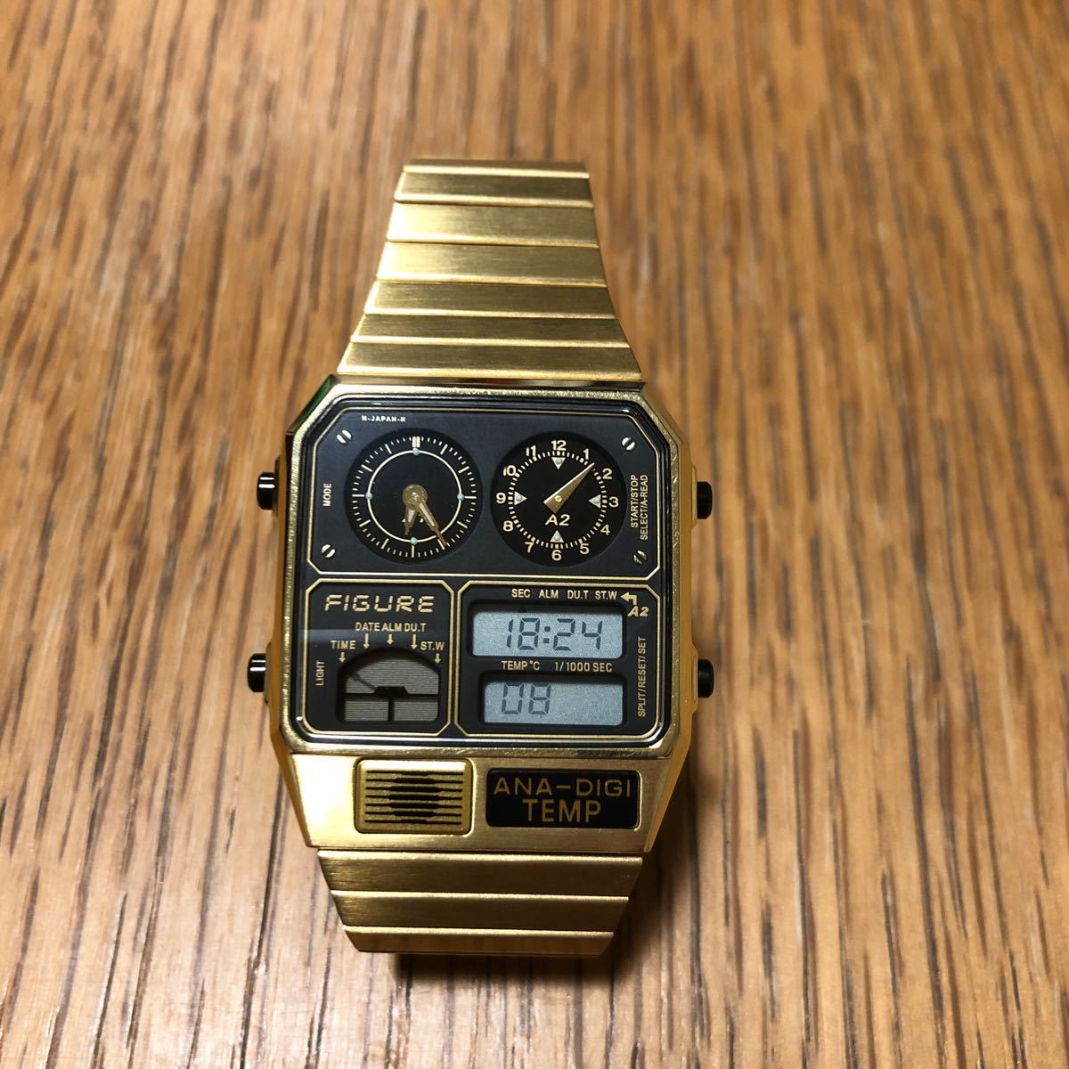 別注 CITIZEN アナデジテンプ ゴールド 黒×金 シチズン アナデジ 別注 CITIZEN アナデジテンプ ゴールド 黒×金 シチズン アナデジ