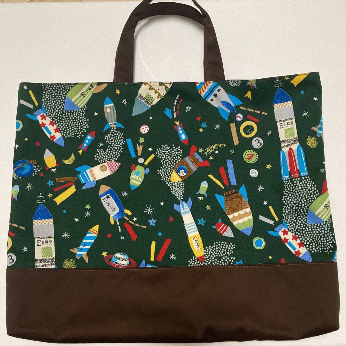 【53】　ロケット柄　宇宙柄 ハンドメイド トートバッグ レッスンバック レッスンバッグ 絵本バッグ 絵本袋 入学 入園 入園入学