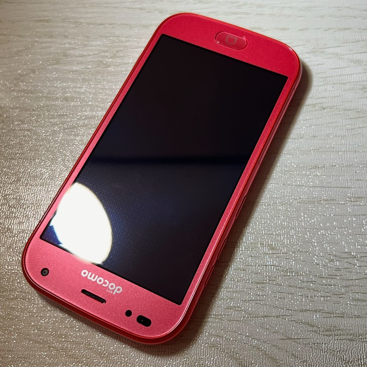 Bibian 比比昂- らくらくスマートフォンF-42A ピンクdocomo版SIM Bibian 比比昂- らくらくスマートフォンF-42A ピンクdocomo版SIM