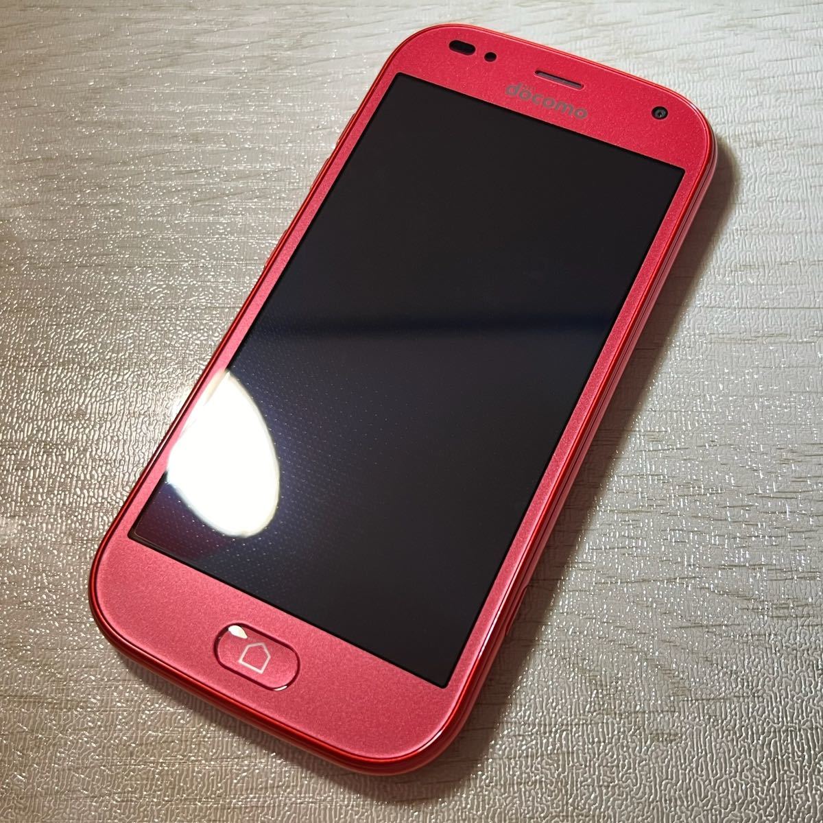Bibian 比比昂- らくらくスマートフォンF-42A ピンクdocomo版SIM Bibian 比比昂- らくらくスマートフォンF-42A ピンクdocomo版SIM