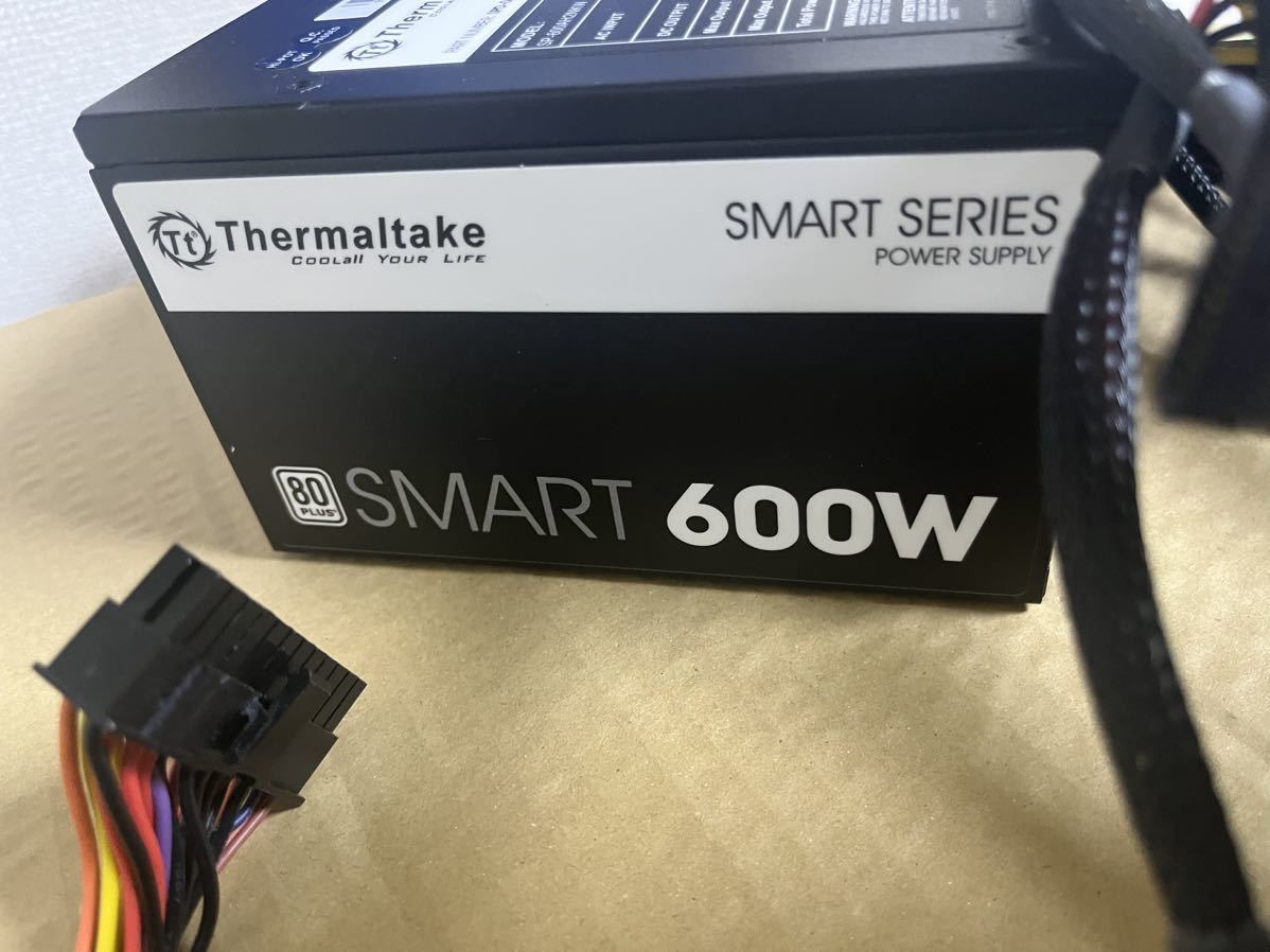 動作品 Thermaltake SMART 600W 80PLUS SPD-0600P PC用 電源BOX 電源ユニット即時支払いできる方限定　期間限定特価！_画像4