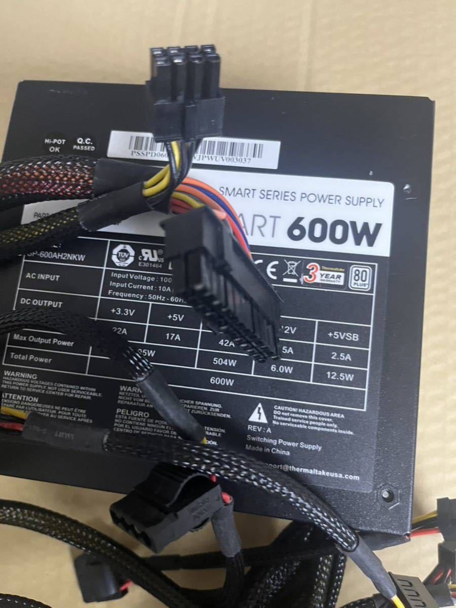 動作品 Thermaltake SMART 600W 80PLUS SPD-0600P PC用 電源BOX 電源ユニット即時支払いできる方限定　期間限定特価！_画像2