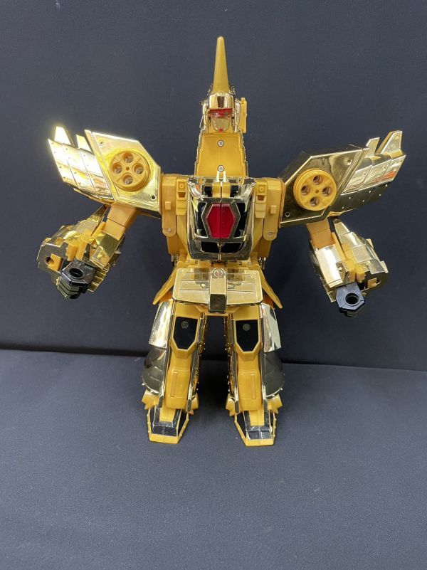 M244 DX黄金合体ゴルドラン 黄金勇者ゴルドラン(黄金剣士ドラン M244 DX黄金合体ゴルドラン 黄金勇者ゴルドラン(黄金剣士ドラン