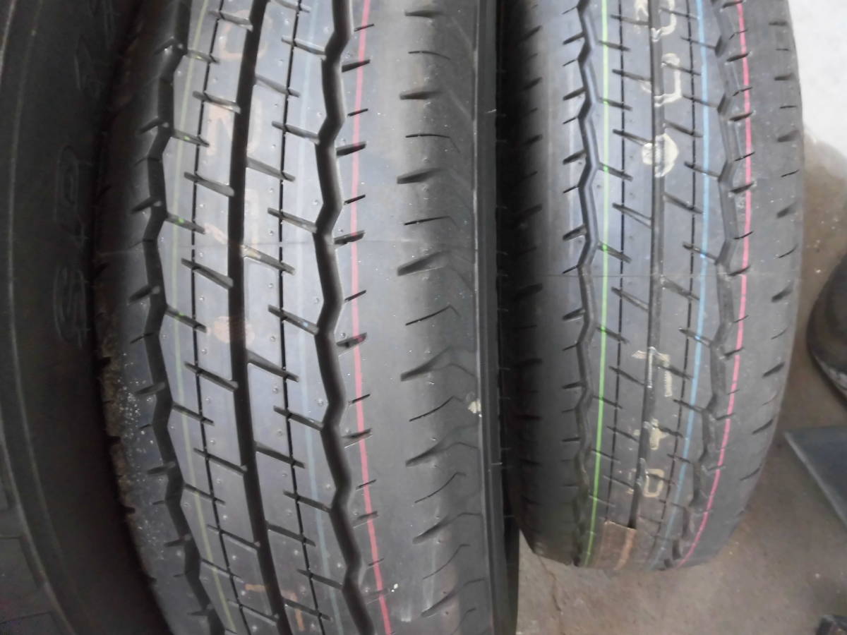 ハイエース新車装着タイヤ　4本セット　ダンロップSP175N 195/80R15 107/105N LT_画像10