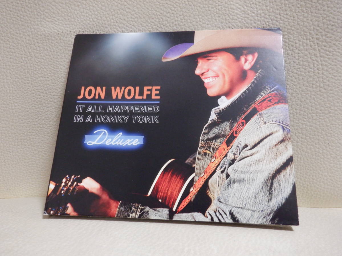 [CD] JON WOLFE / IT ALL HAPPENED IN A HONKY TONK