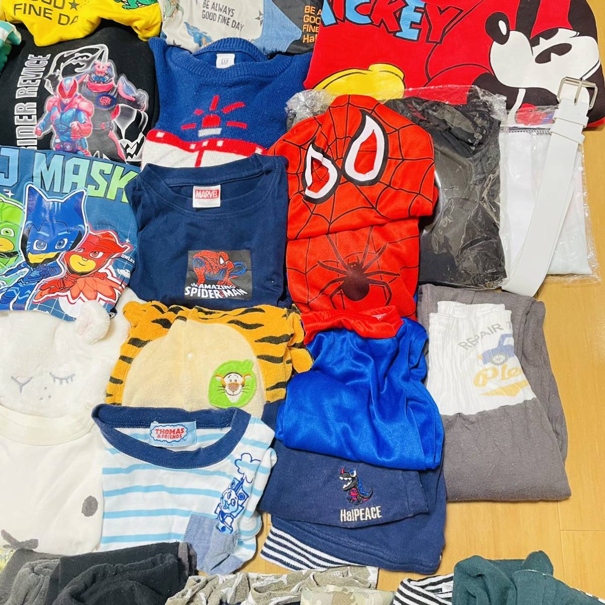 ① 子供服 まとめ売り Tシャツ 長袖 ズボン パンツ パジャマスク スパイダーマン ミッキー ディズニー ロンT トレーナー_画像7