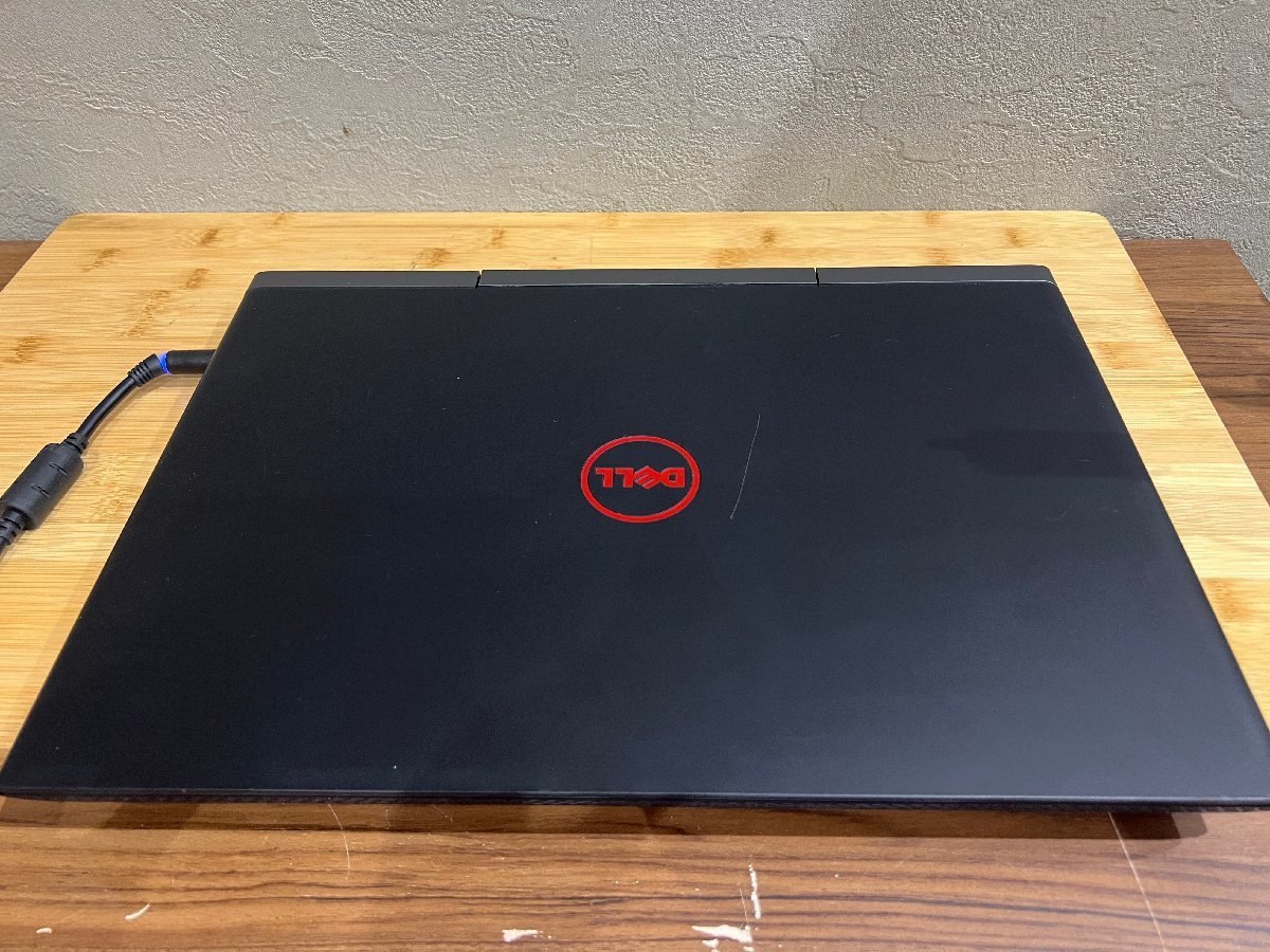 DELL デルInspiron 15 7000 gaming P65F001 ゲーミング ノートPC 通電確認済み 初期化済み コード付き(LA130PM121)_画像2