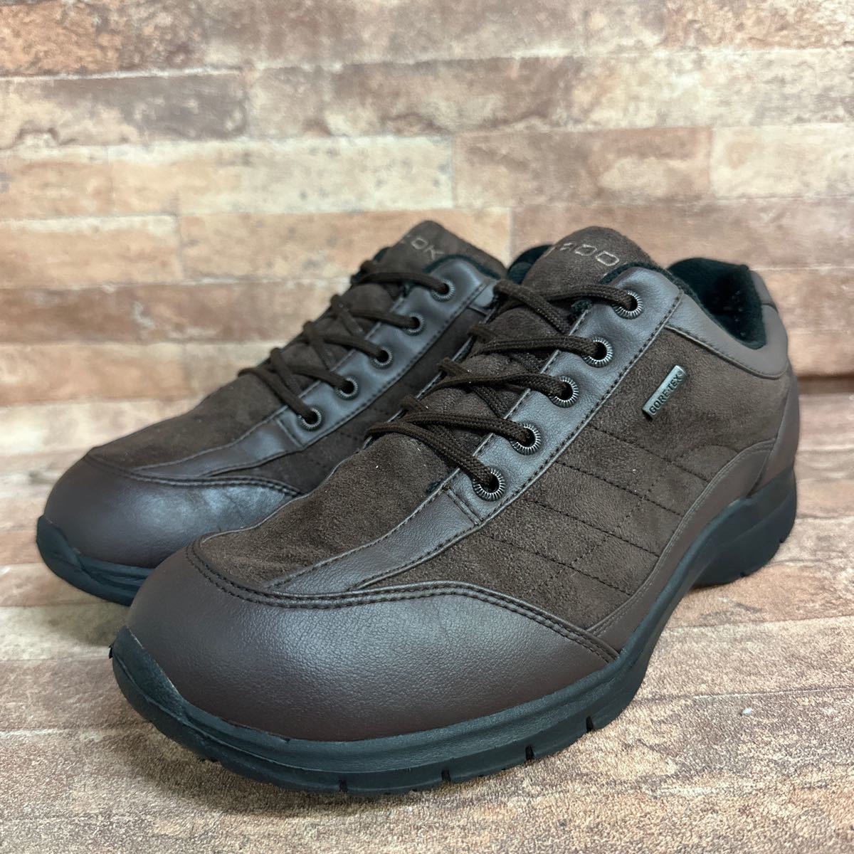 BROOKS ブルックス GORE-TEX ゴアテックス スニーカー 25.5 EEEE ブラウン _画像1