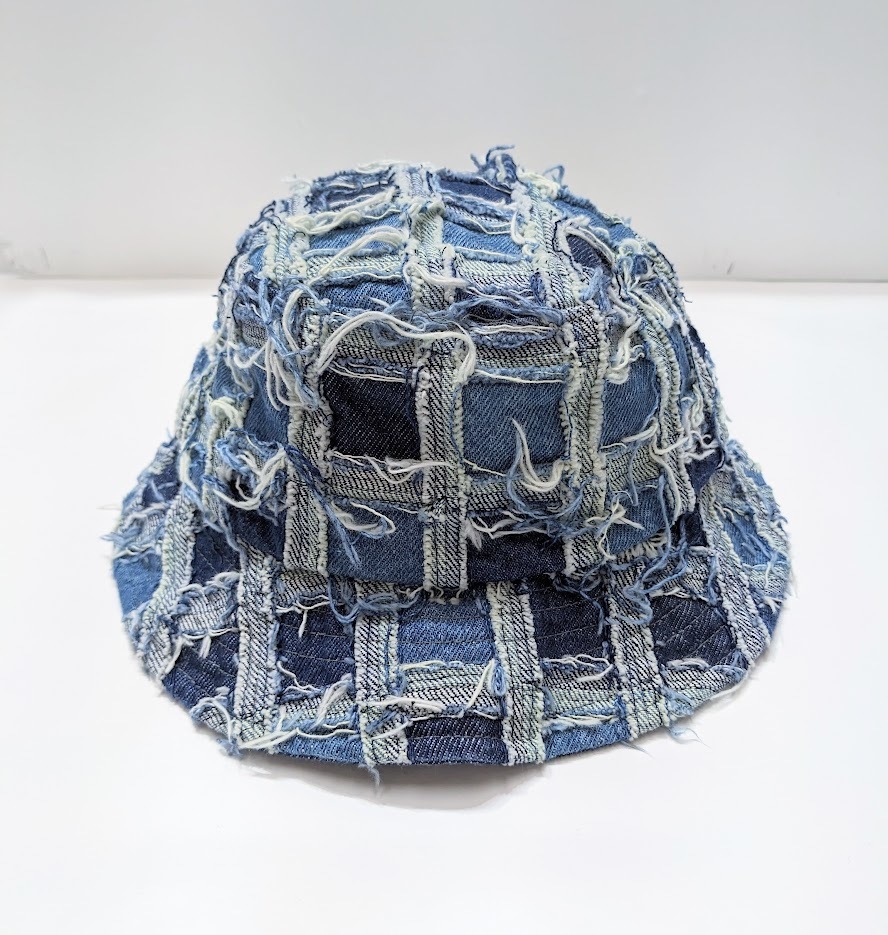 ∀ 美品 23SS SUPREME シュプリーム Frayed Patchwork Denim Crusher フレイド パッチワーク デニム クラッシャー ハット インディゴ_画像1