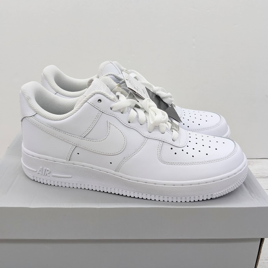 ∀ 未使用品 NIKE AIR FORCE 1 LOW ナイキ エアフォース ワン ロー ホワイト 315122-111 ※エンプロイストアスタンプ有_画像5