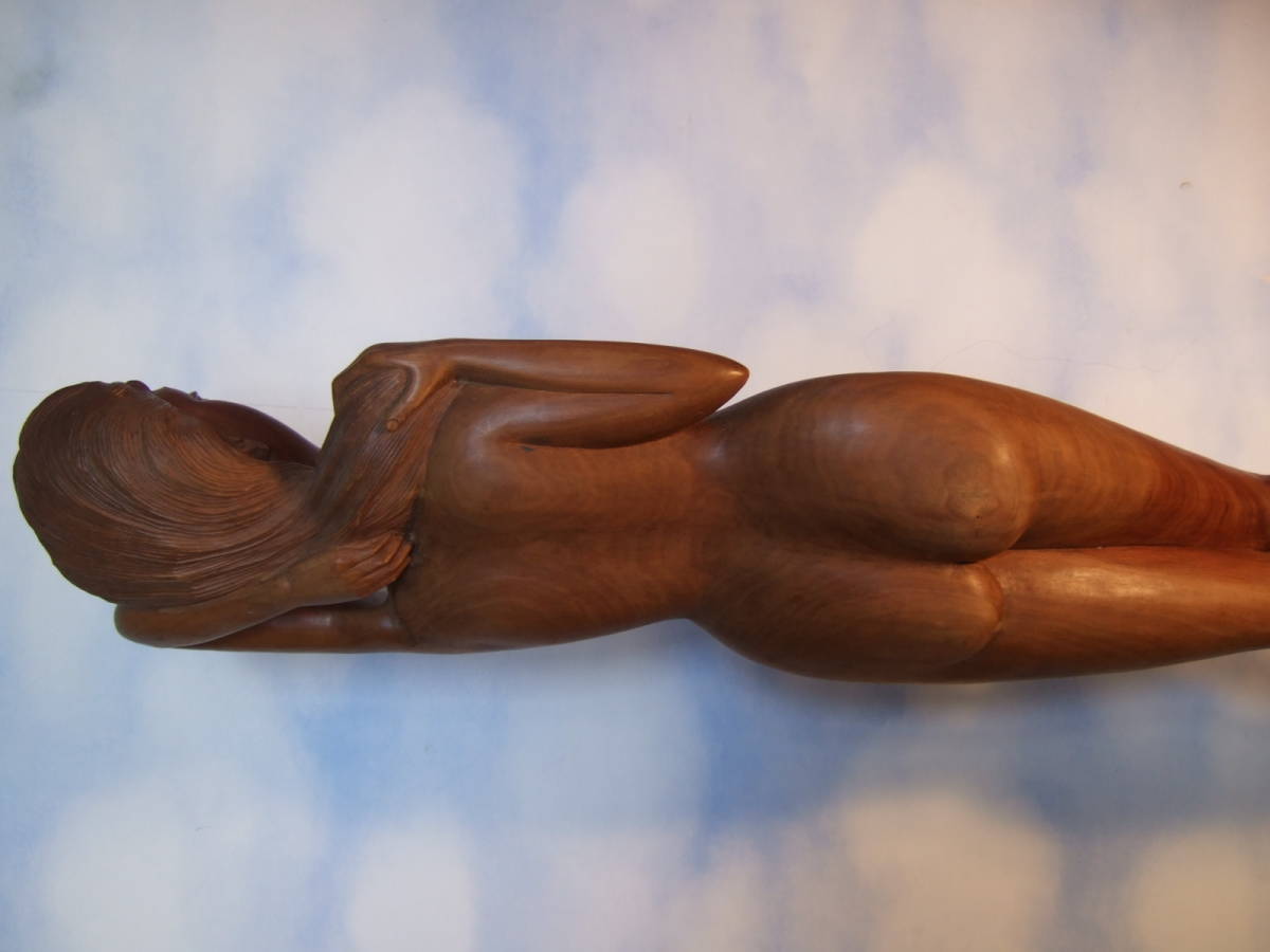 芸術作品　彫刻　木像　 裸婦像 　彫刻工芸品　置物 　高さ１ｍ３ｃｍ　　重さ8.2kg　　その１_画像8