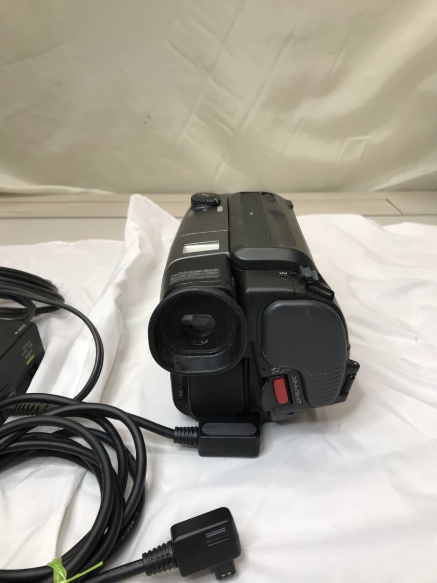 C-1-5C60 SONY Handycam CCD-TR11 ビデオカメラ Hi8 ハンディーカム　通電確認　1a_画像5