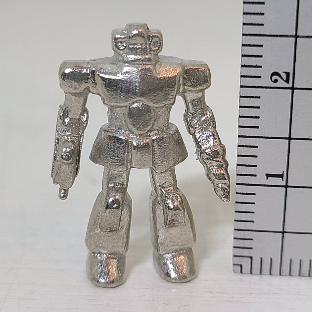 小さなSFロボットのメタルフィギュア 5体セット ピューター 工芸　metal figure UNKNOWNS set of 5_画像6