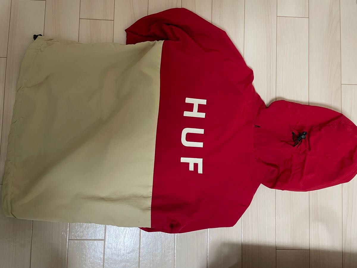 HUF マウンテンパーカー