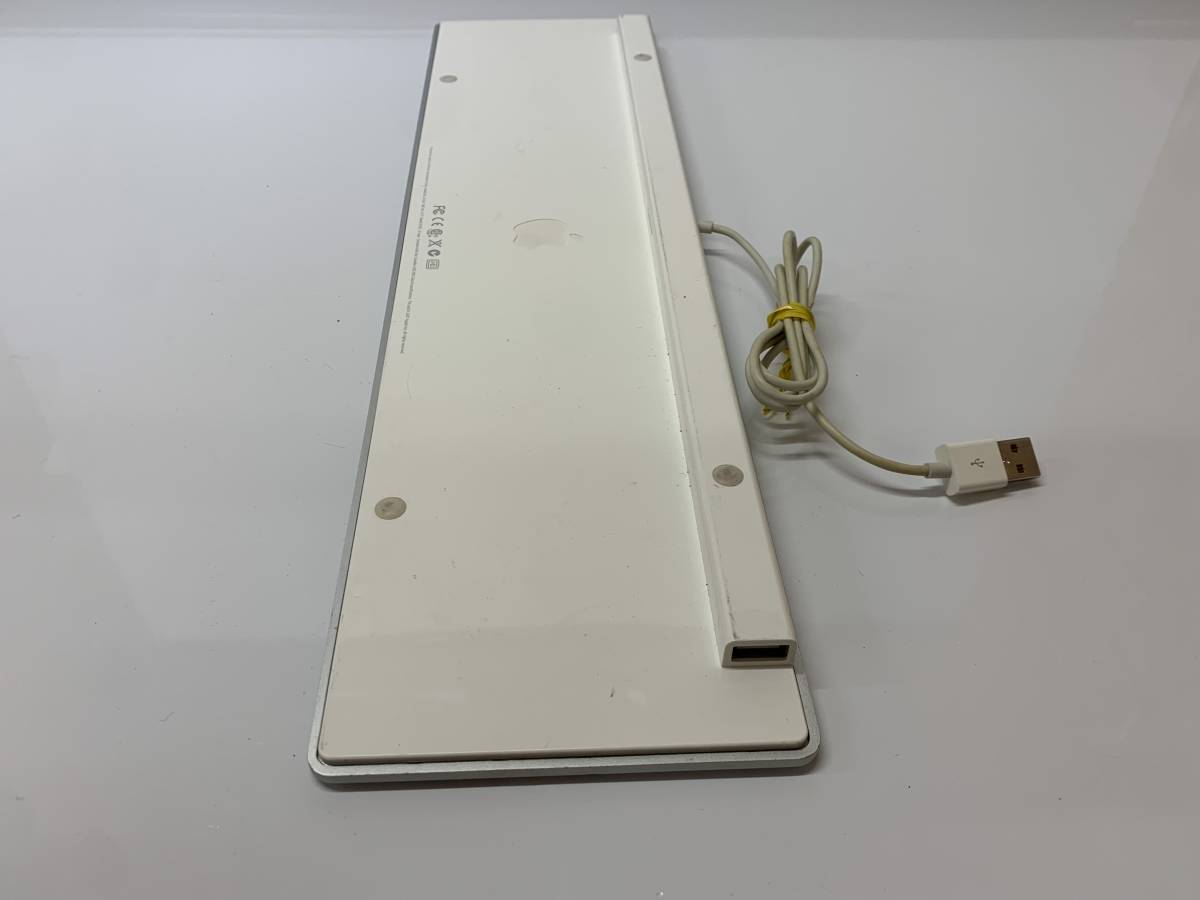 A20794)Apple純正 A1243 日本語キーボード USB接続 テンキー付き 中古動作品の画像3