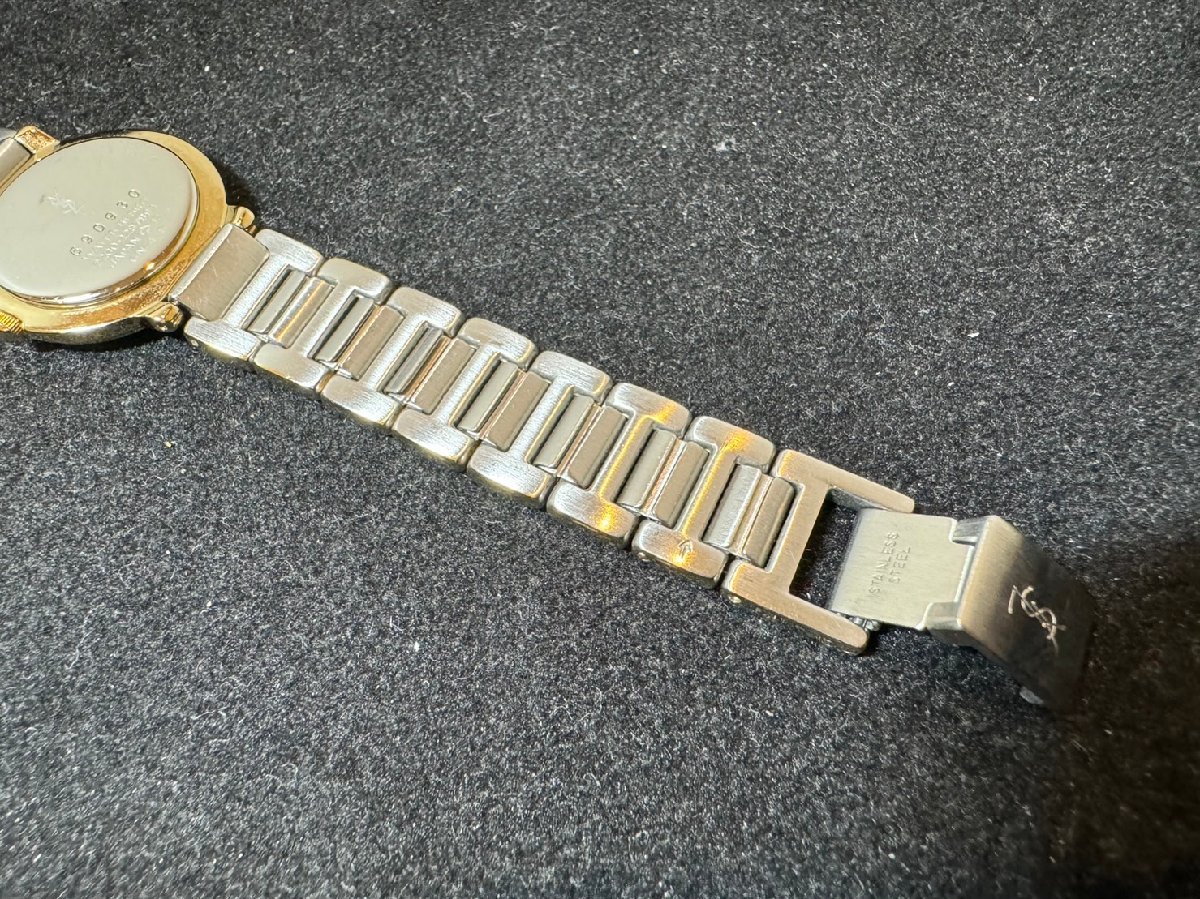 【1円～】イヴ・サンローラン　YSL メタルバンドリストウォッチ　稼働品　腕時計　物のみ_画像3