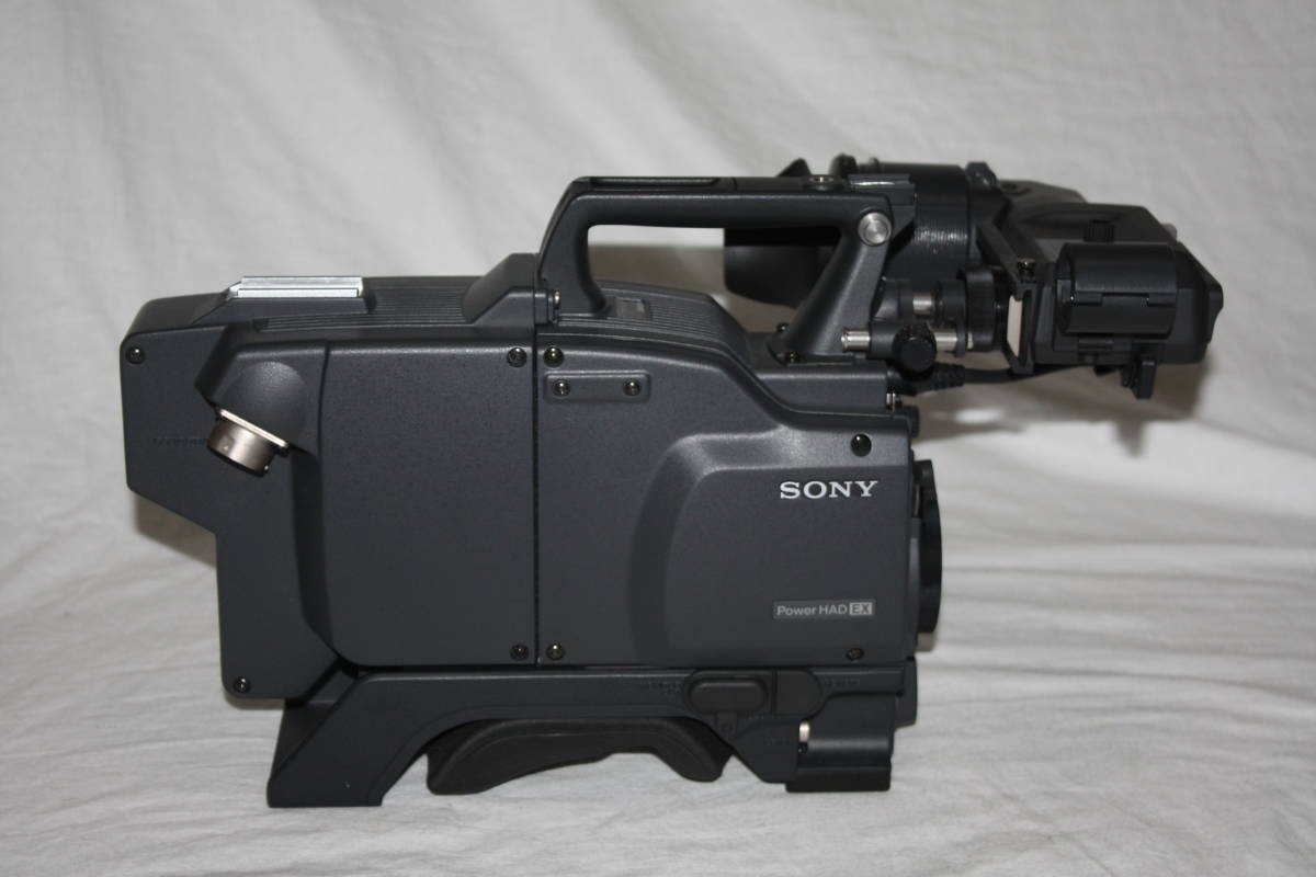 SONY DXC-D50+CA-D50 美品 業務用ビデオカメラ+カメラアダプター SONY DXC-D50+CA-D50 美品 業務用ビデオカメラ+カメラアダプター