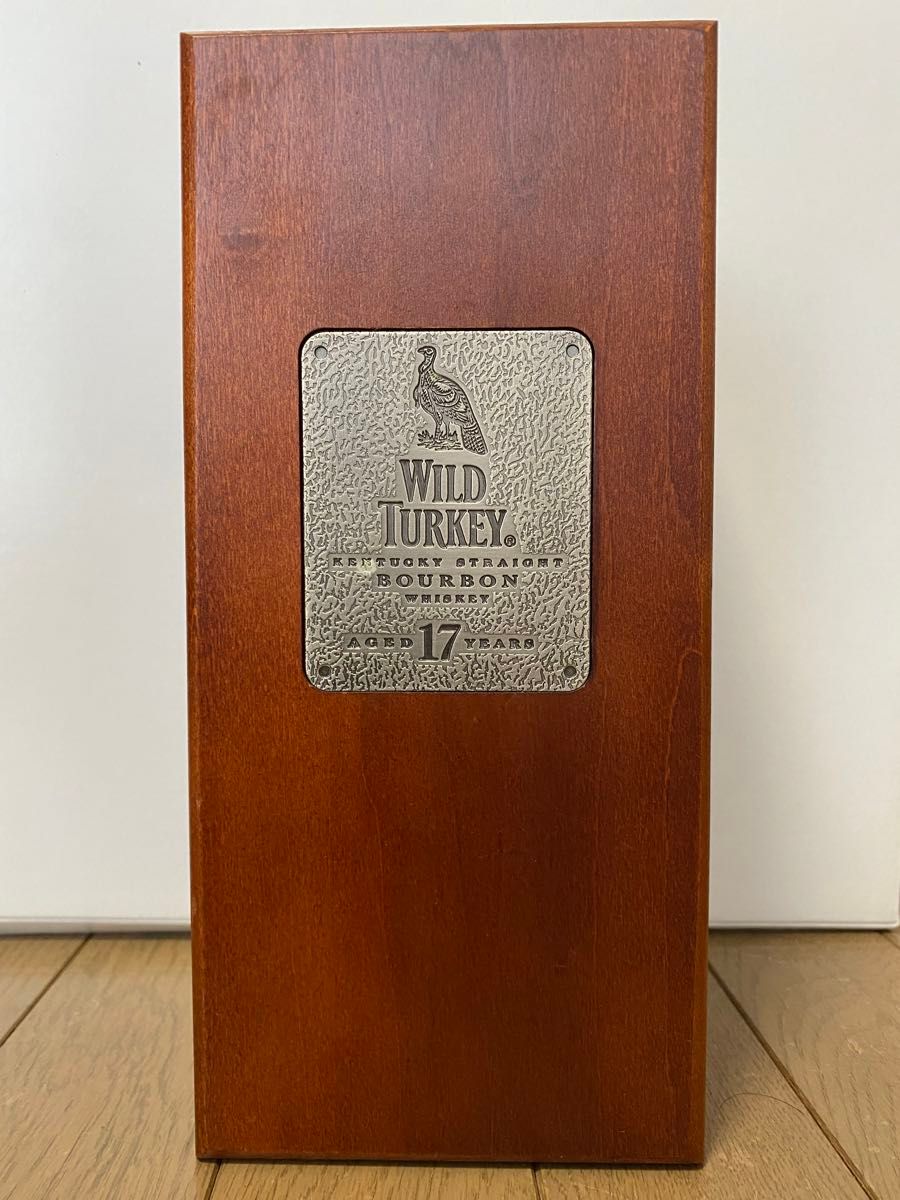 ＊送料込＊WILD TURKEY(ワイルドターキー)17年 木箱入り未開栓　海外からのご購入(Buyee様経由)大歓迎