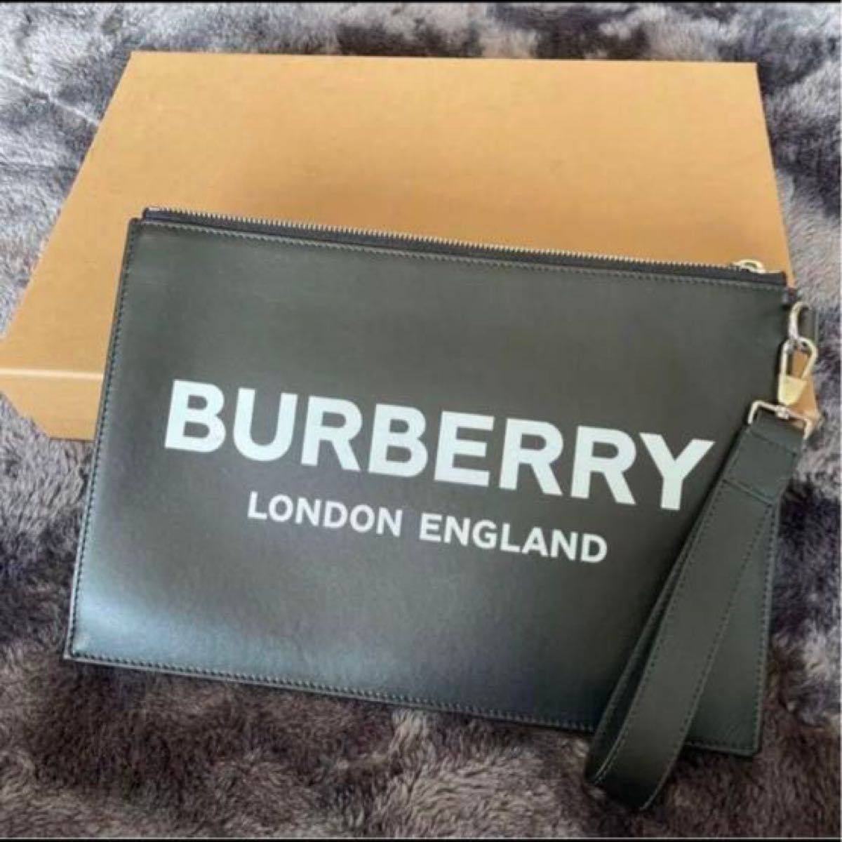 【美品】Burberry バーバリー クラッチバッグ