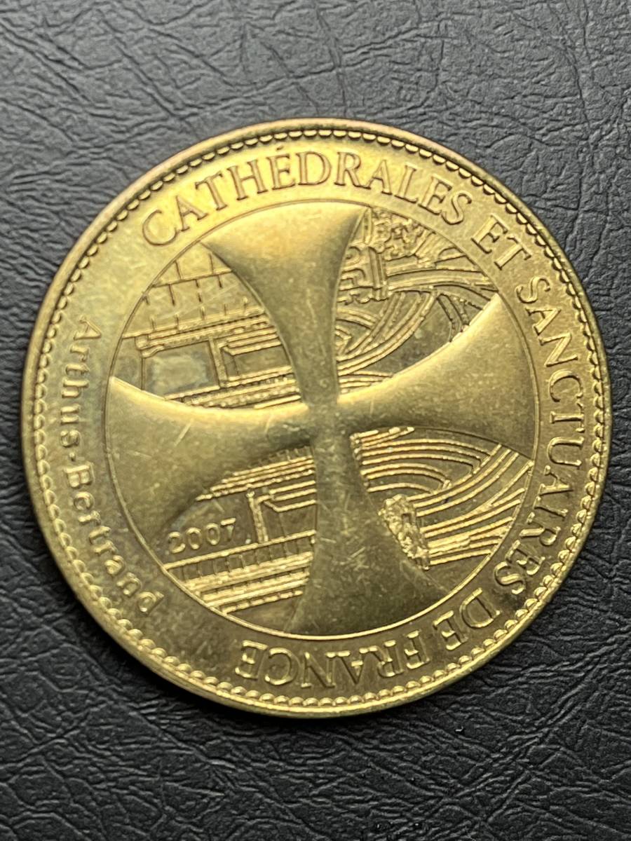 【記念コイン】ノートルダム大聖堂 2007 フランス記念コイン 15.1g_画像3