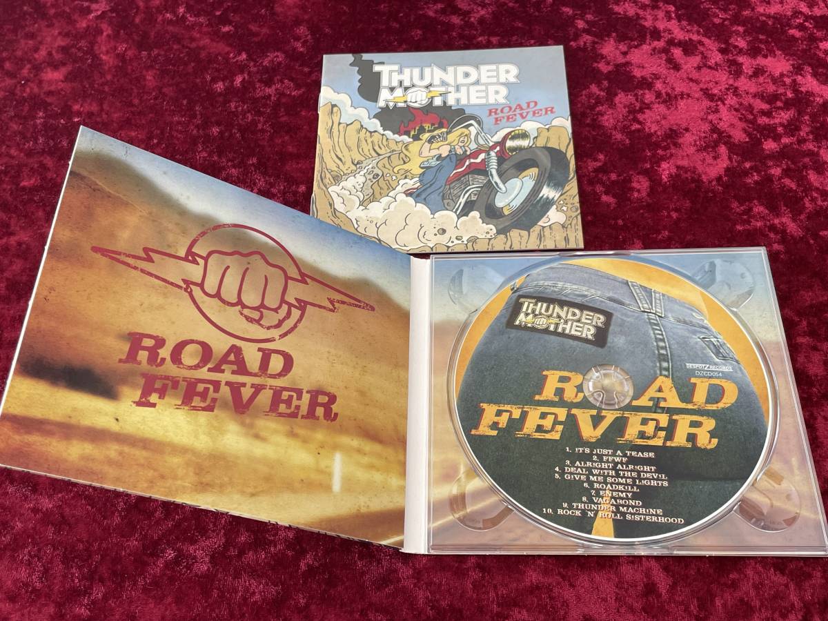 ★THUNDERMOTHER★ROAD FEVER★CD★デジパック仕様★サンダーマザー★DESPOTZ RECORDS 2015★_画像2