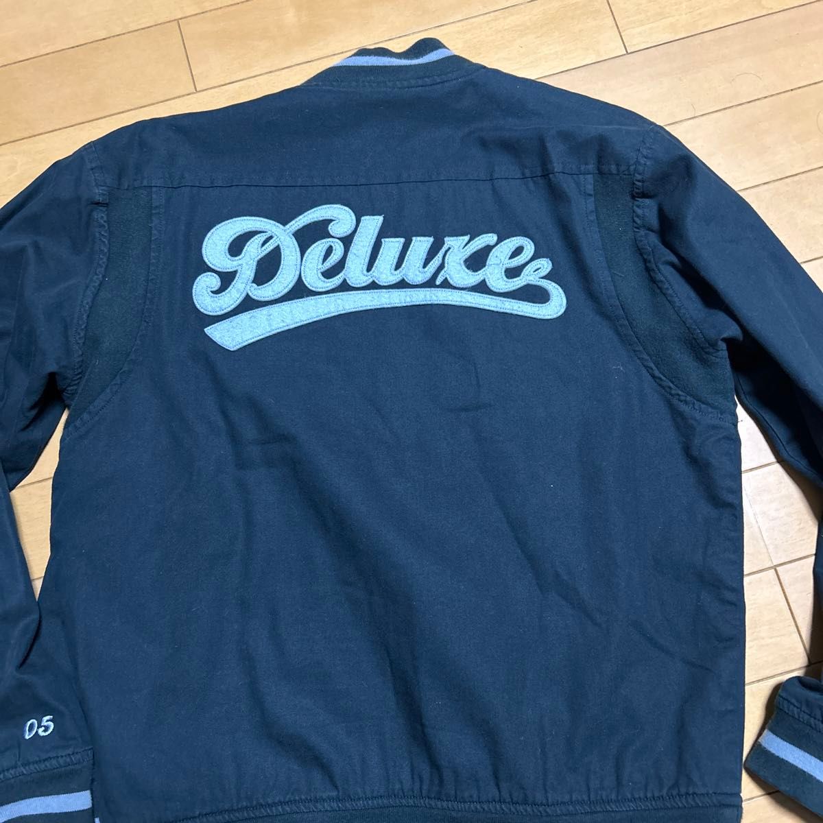 DELUXE スタジャン|Yahoo!フリマ(旧PayPayフリマ) DELUXE スタジャン|Yahoo!フリマ(旧PayPayフリマ)
