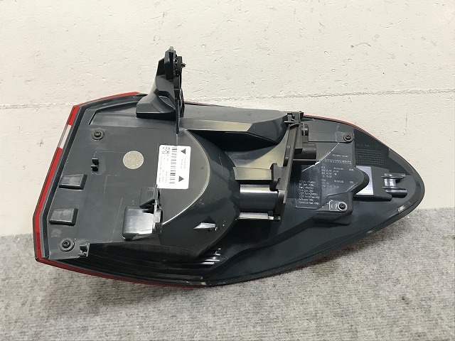 新品!2シリーズ/グランツアラー F46 純正 左 テールランプ/ライト/レンズ LED 7330473-10 63217330473 BMW(133970)_画像4