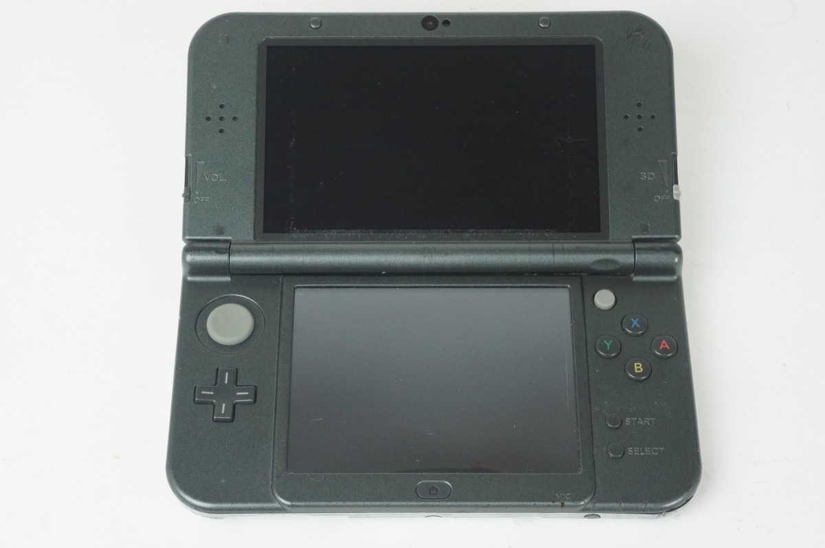 【動作品】new 3DSLL モンスターハンター 4G　モンハンデザイン　SD4GB付　Nintend　new ニンテンドー 3DS LL 　中古_画像6